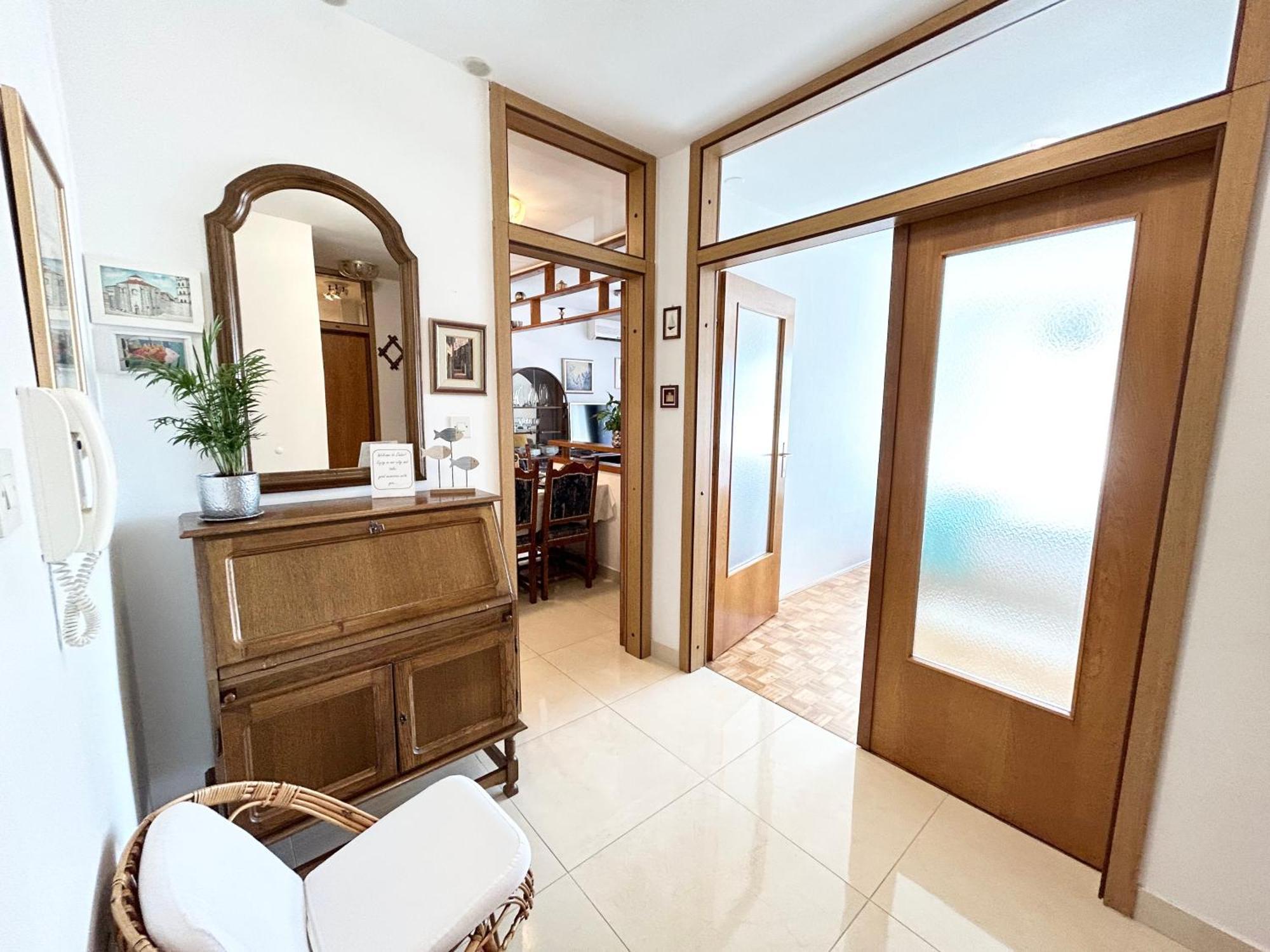Apartman Mira Zadar Bagian luar foto